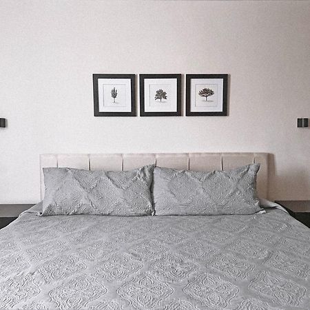 Suites ciento 37 León Esterno foto