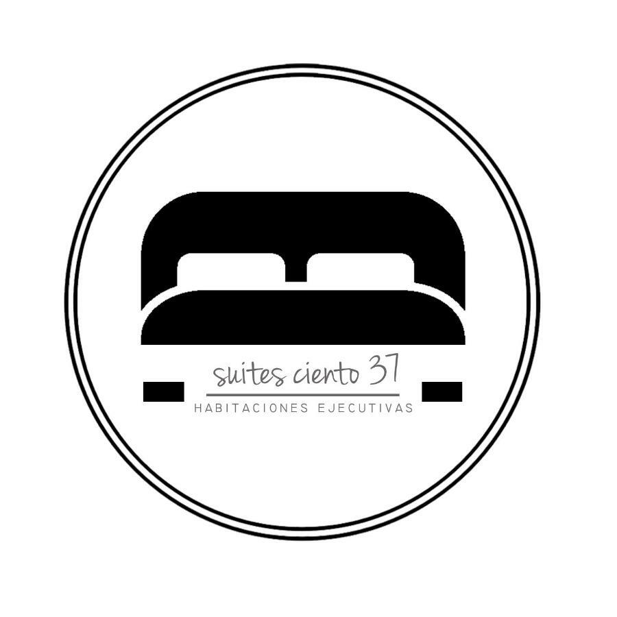 Suites ciento 37 León Esterno foto