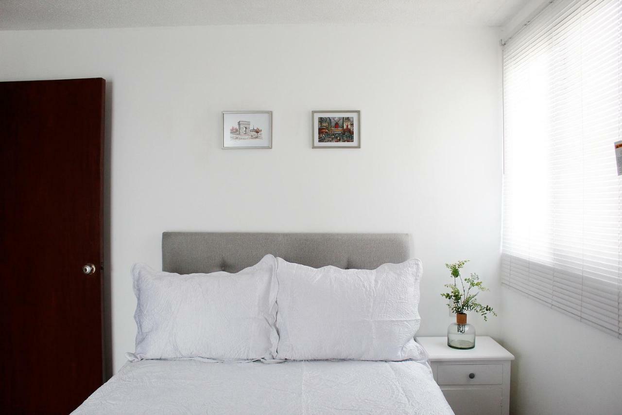 Suites ciento 37 León Esterno foto