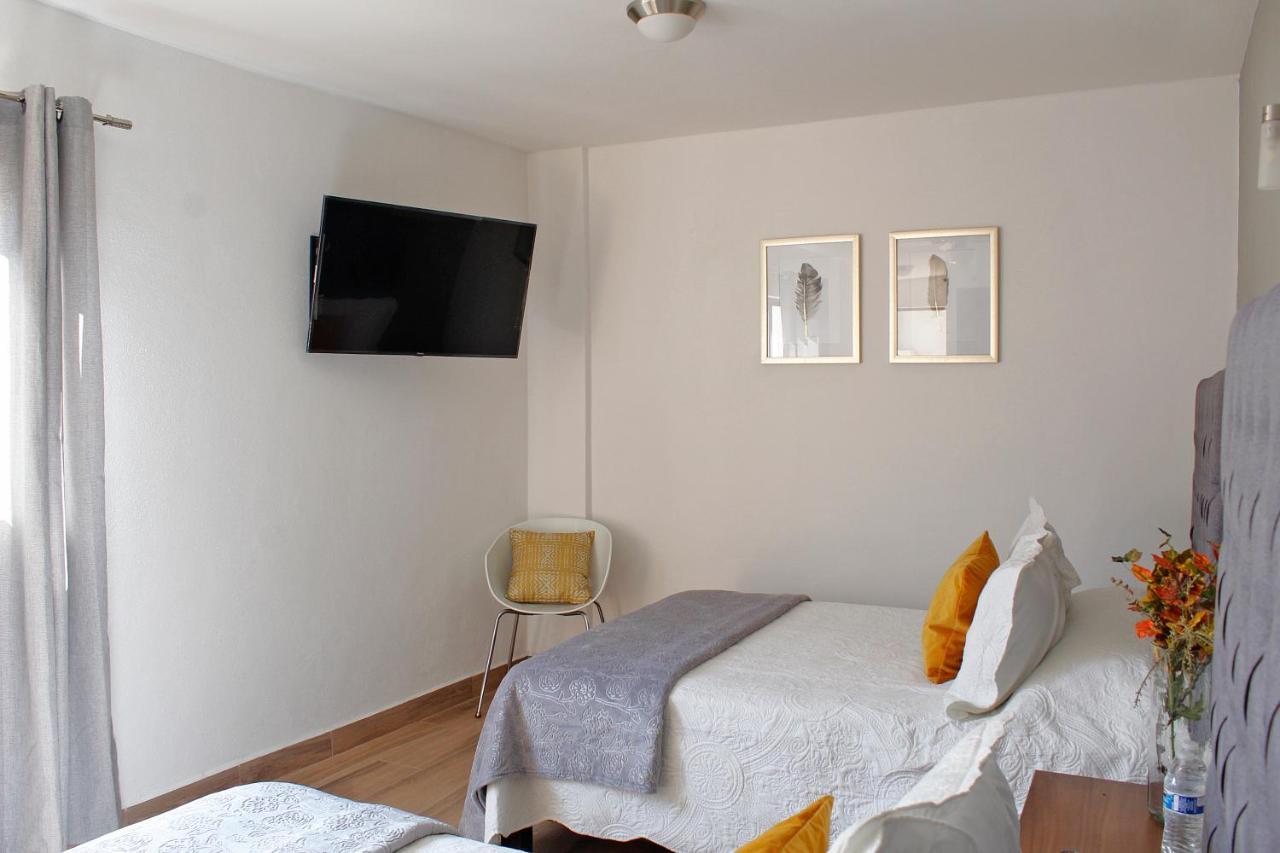 Suites ciento 37 León Esterno foto